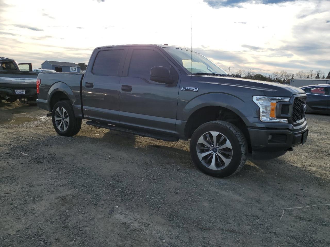 2019 Ford F-150 - Image 4