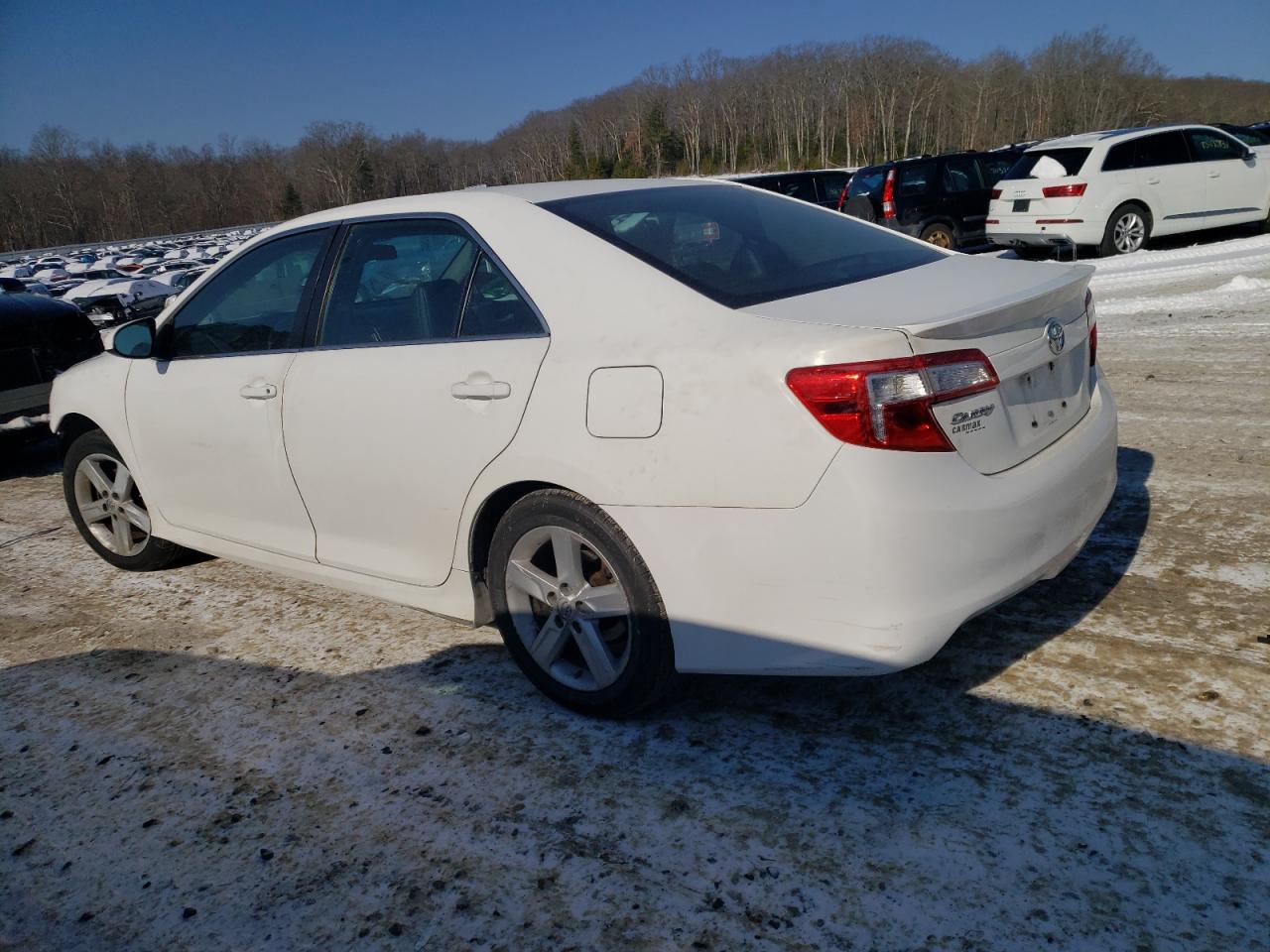 2014 Toyota Camry - Image 2