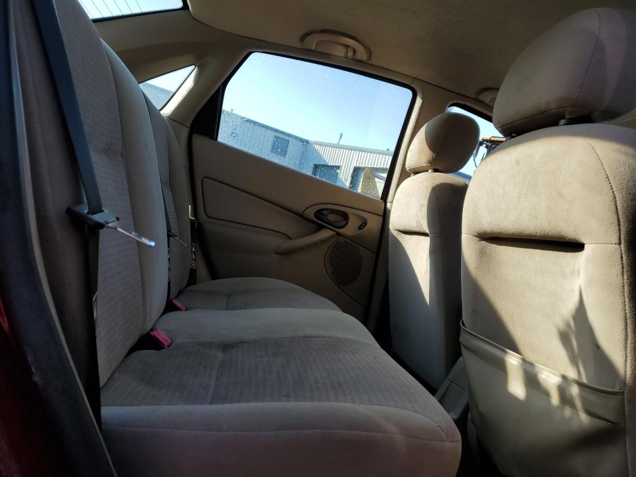 2003 Ford Focus - Image 10