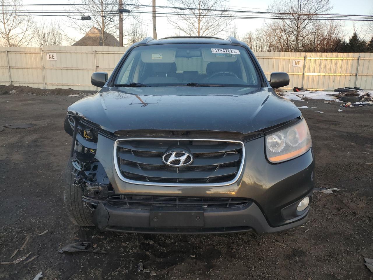 2010 Hyundai Santa Fe - Image 5