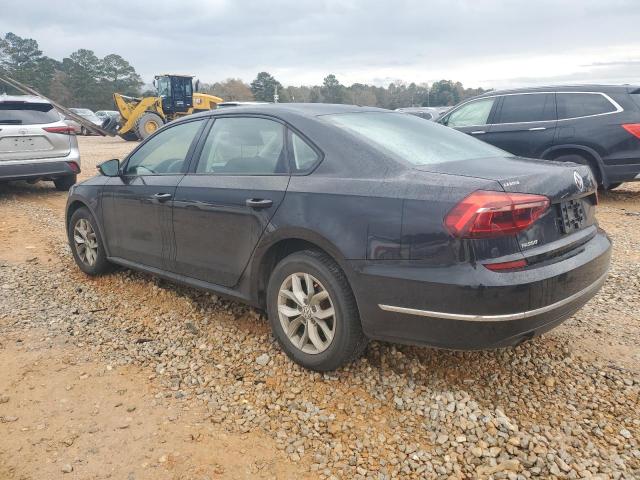  VOLKSWAGEN PASSAT 2018 Черный