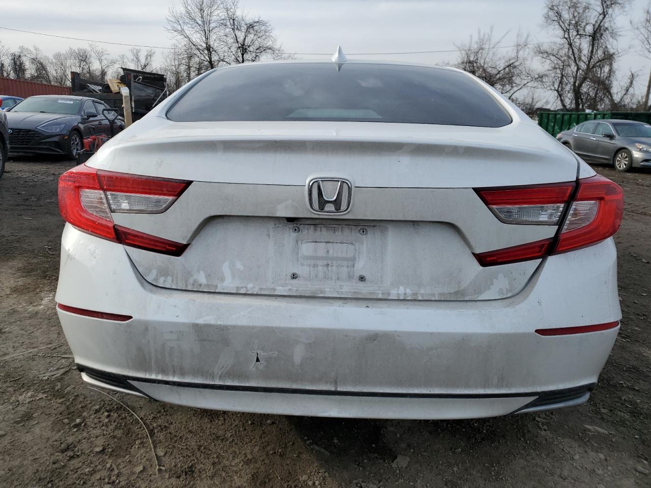 2020 Honda Accord - Image 6