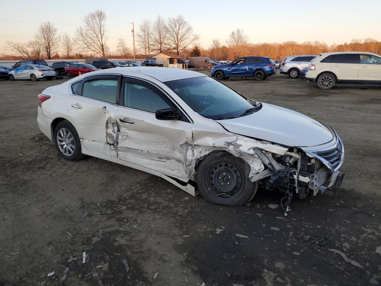 2015 Nissan Altima - Image 4