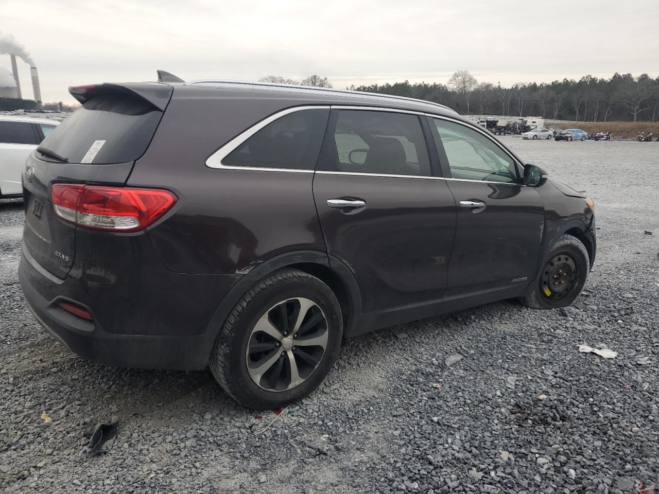 2016 Kia Sorento - Image 3