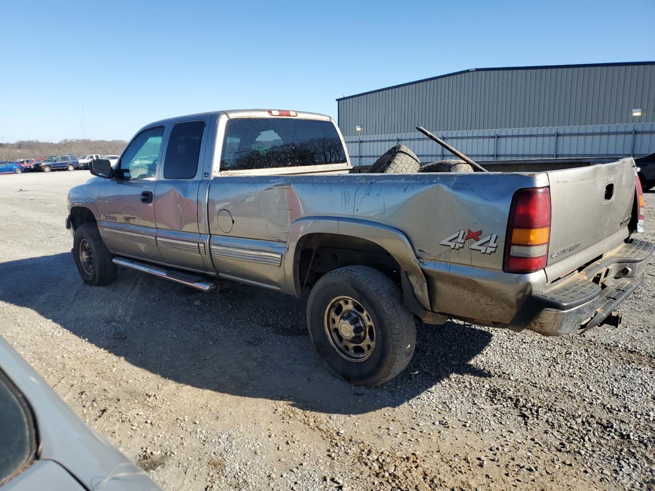 2001 Chevrolet Silverado - Image 2