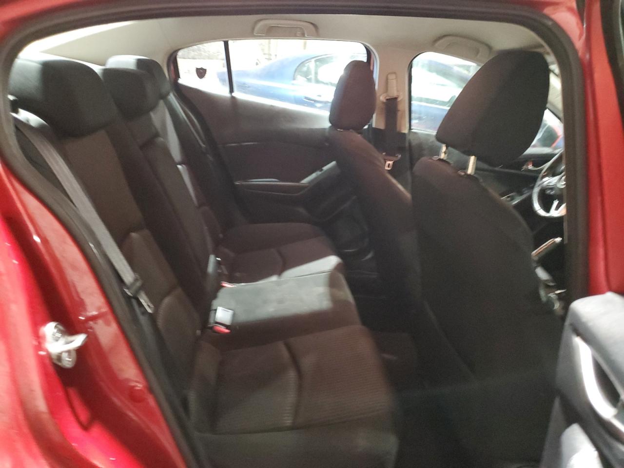 2015 Mazda 3 - Image 10