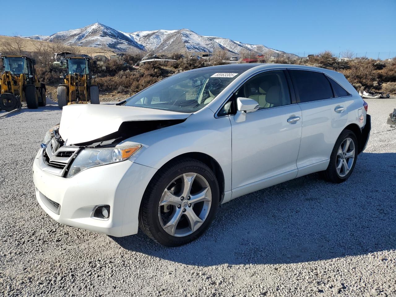 2015 Toyota Venza - Image 1
