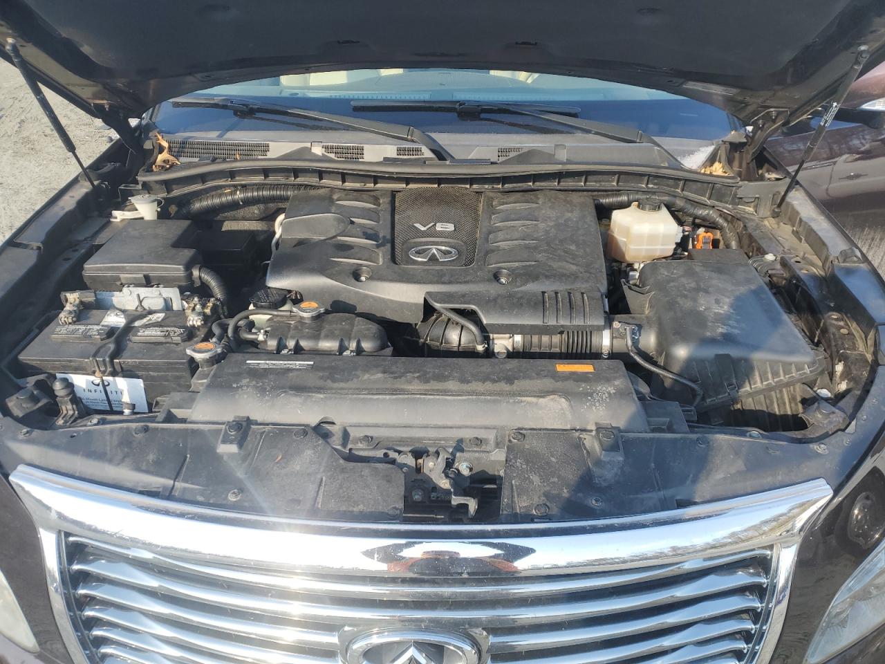 2012 Infiniti QX56 - Image 12