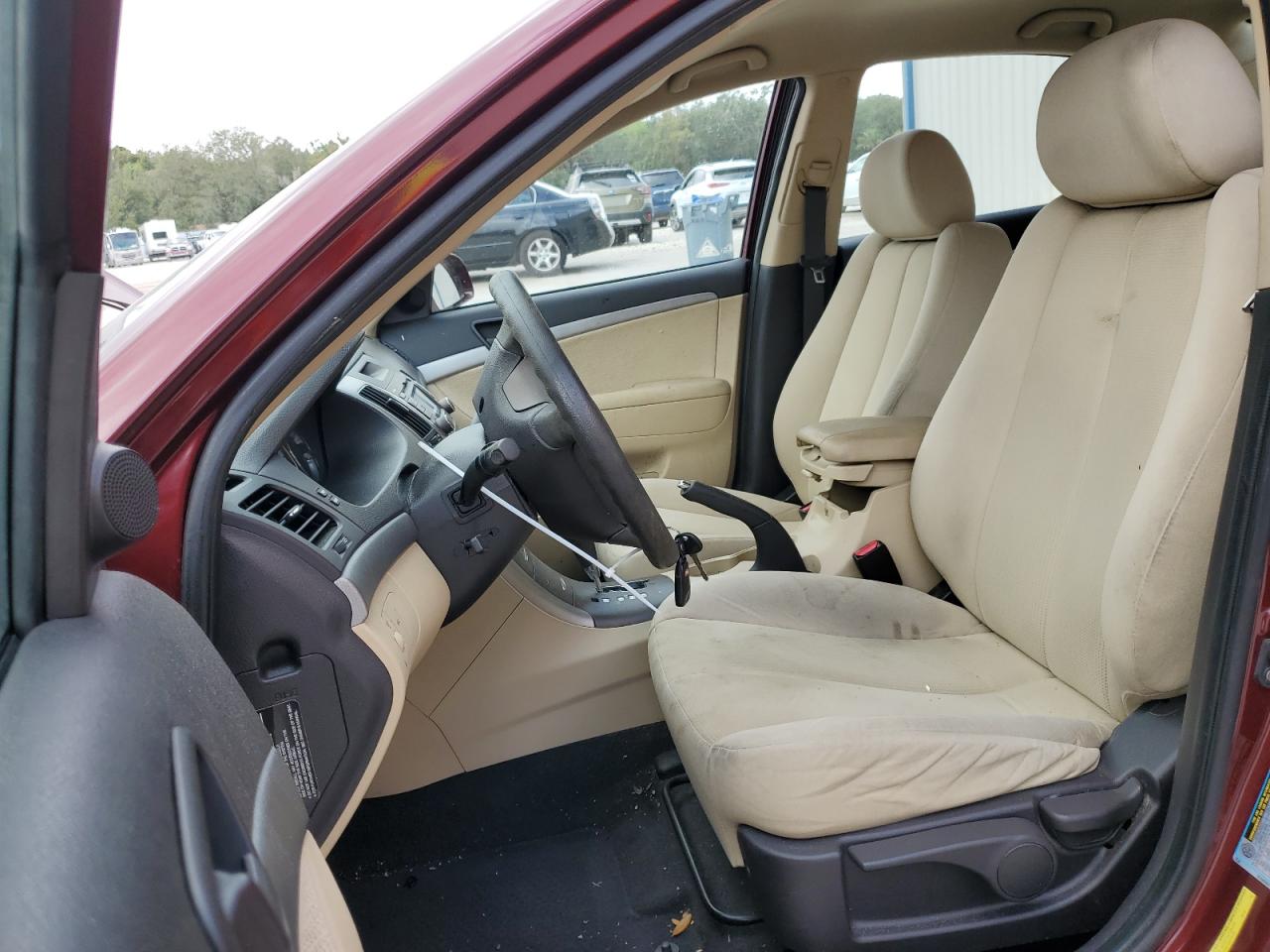 2009 Hyundai Sonata - Image 7