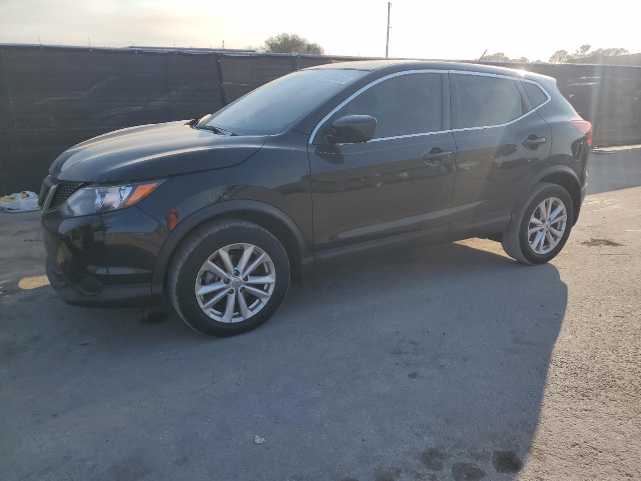 2018 Nissan Rogue - Image 1