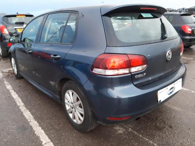 2012 VOLKSWAGEN GOLF S BLU