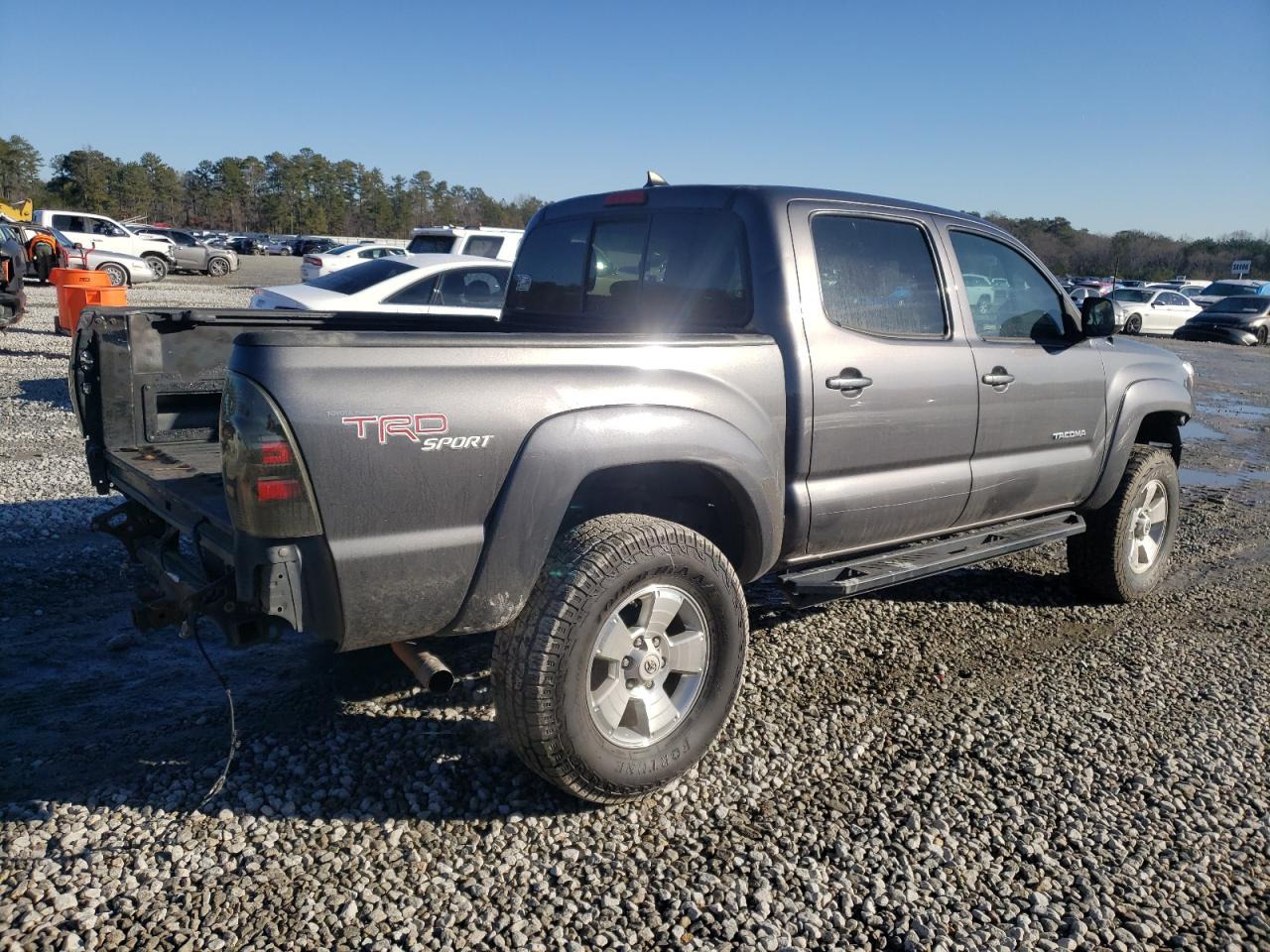 2012 Toyota Tacoma - Image 3
