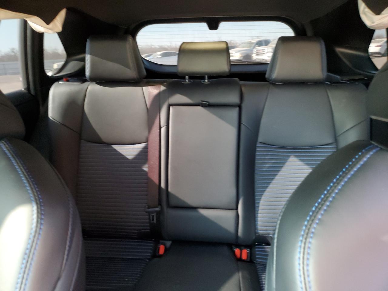 2024 Toyota RAV 4 - Image 10