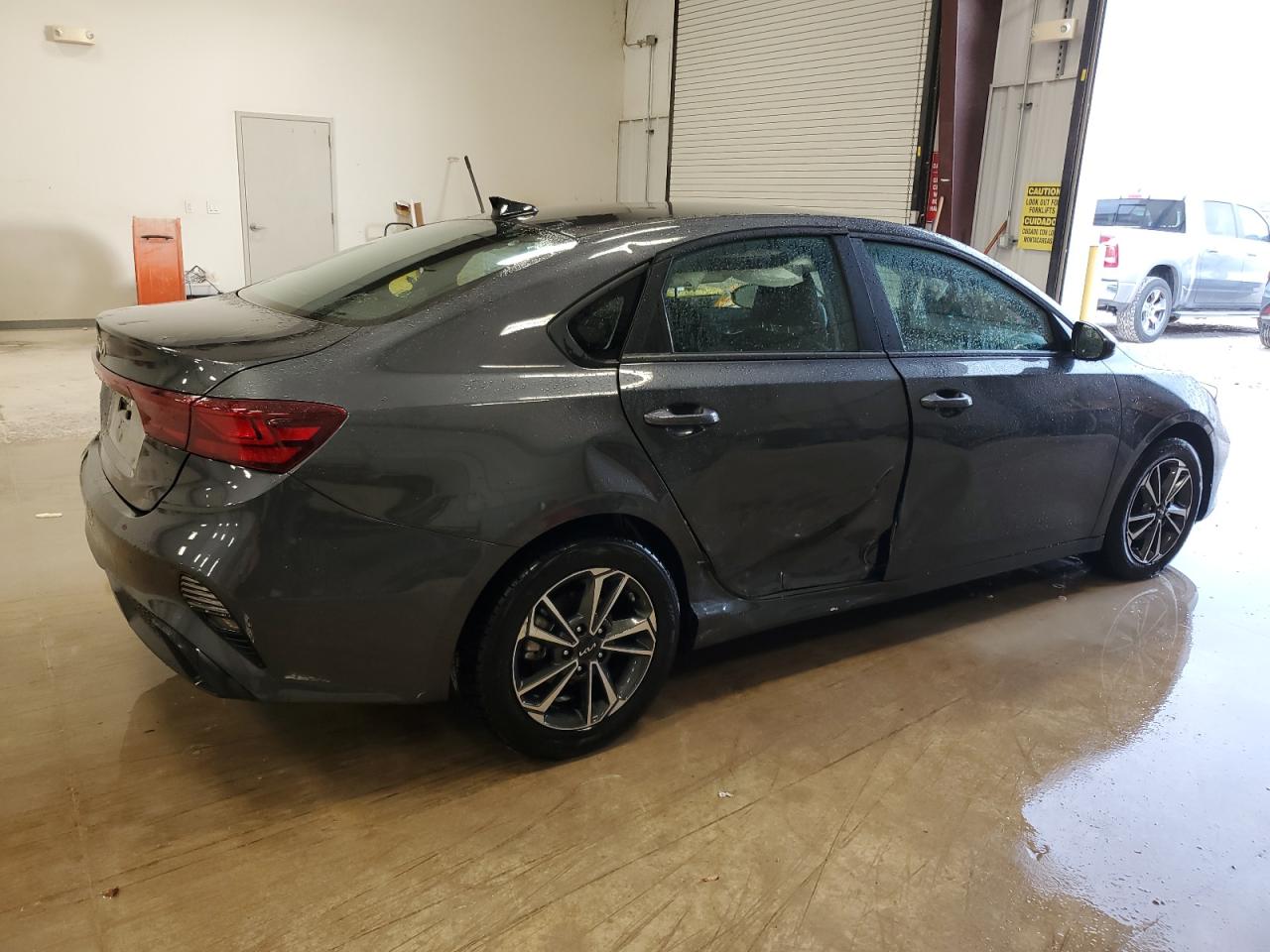 2024 Kia Forte - Image 3