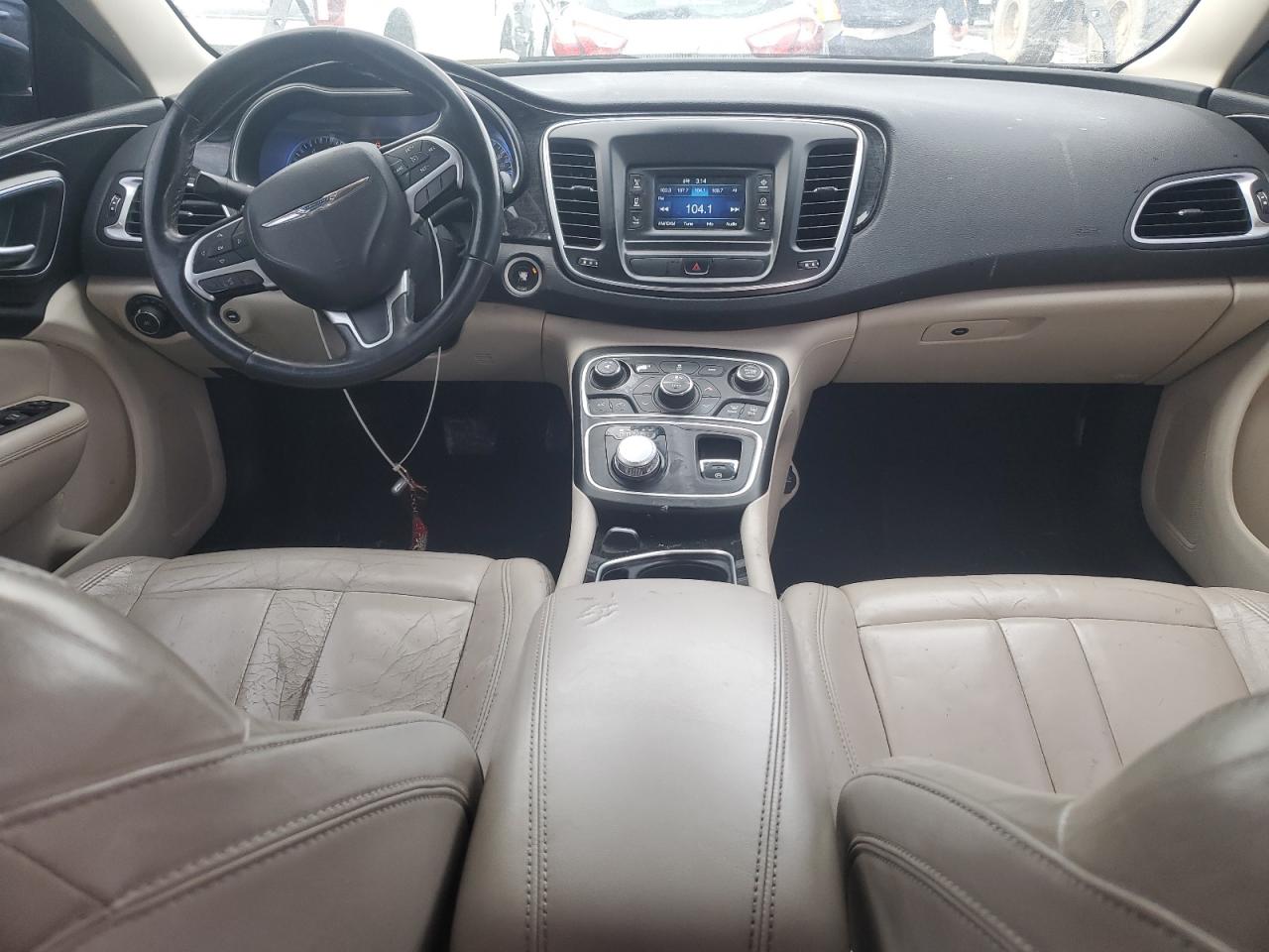 2015 Chrysler 200 - Image 8