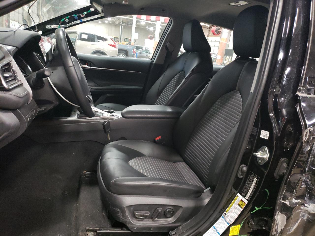 2022 Toyota Camry - Image 7