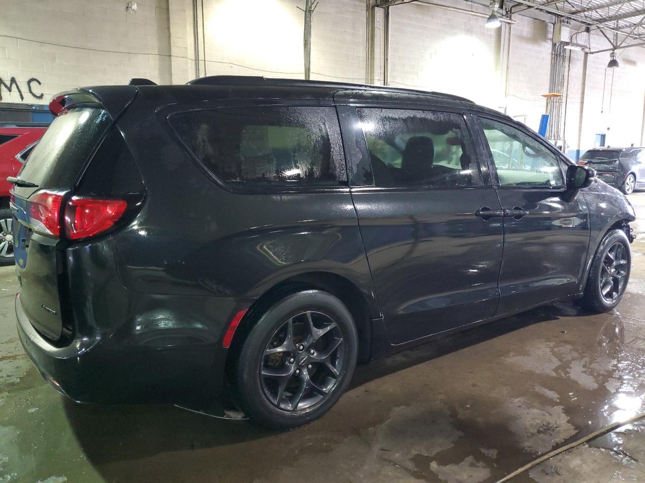 2019 Chrysler Pacifica - Image 3