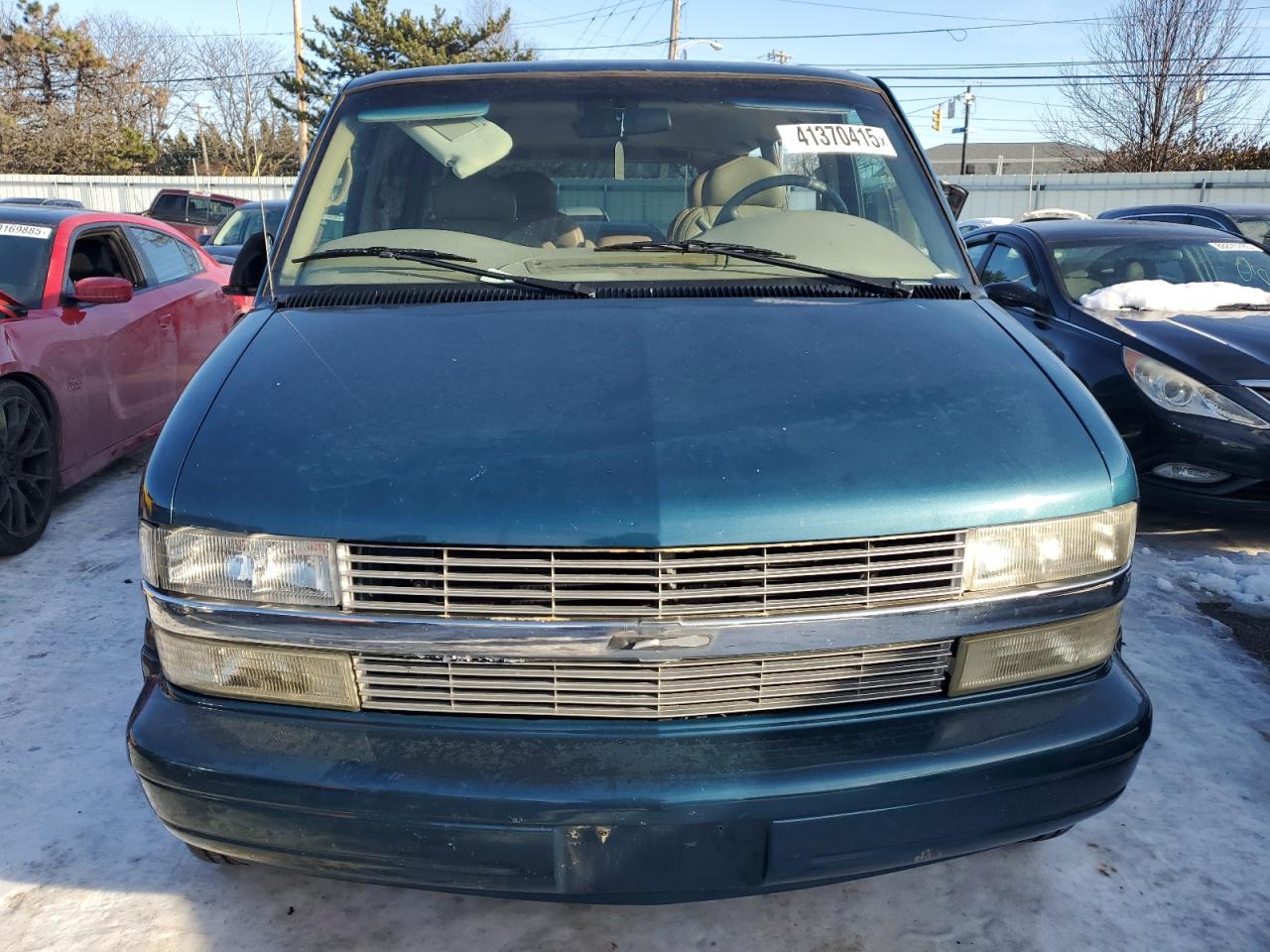 2002 Chevrolet Astro - Image 5