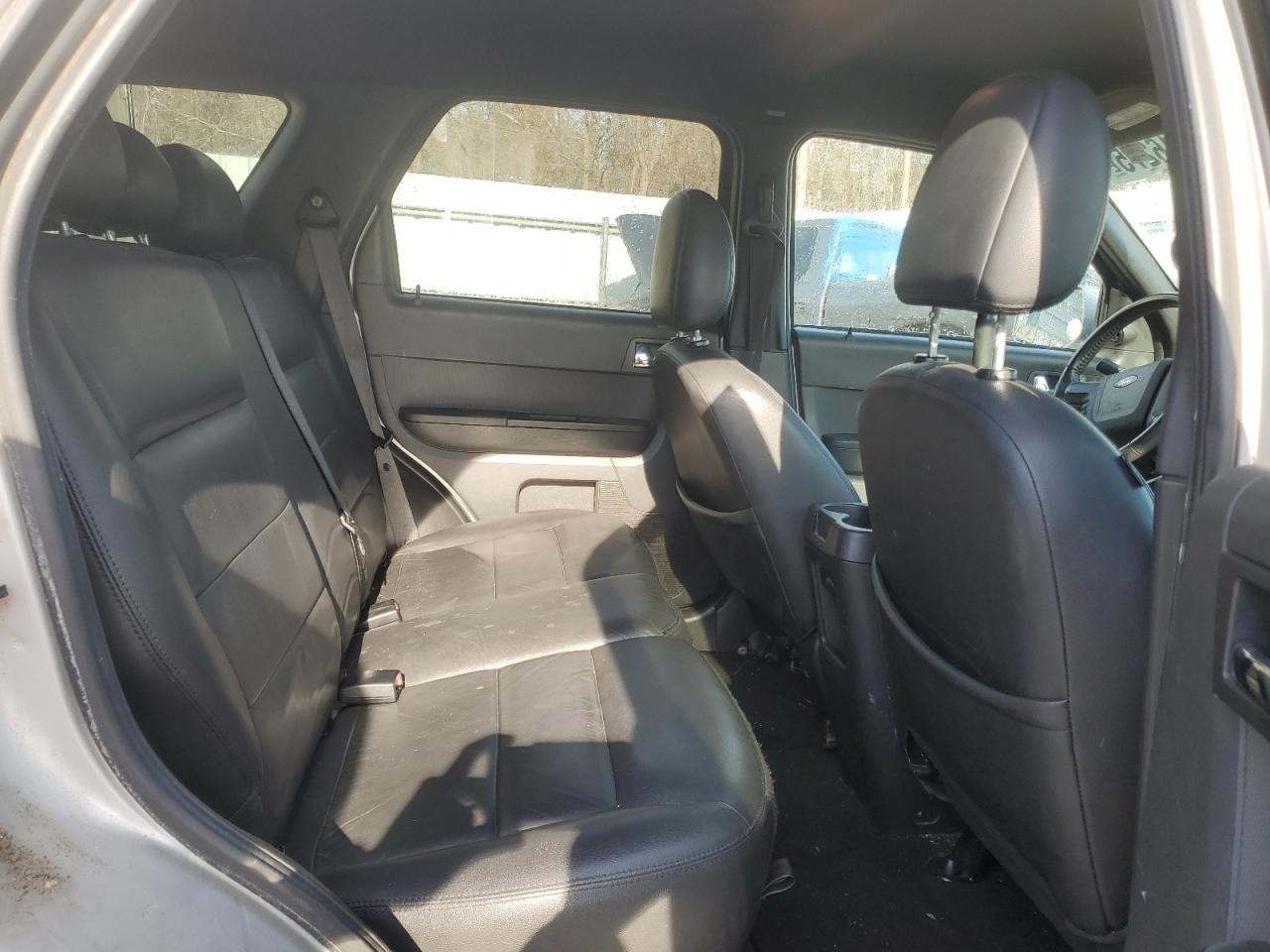 2008 Ford Escape - Image 10