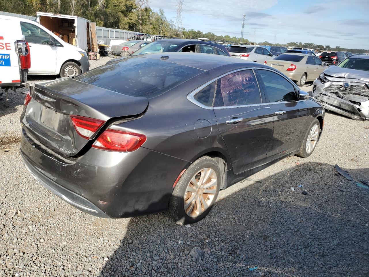 2015 Chrysler 200 - Image 3
