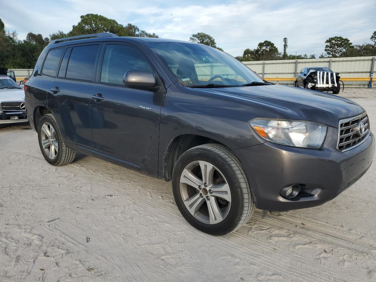 2009 Toyota Highlander - Image 4