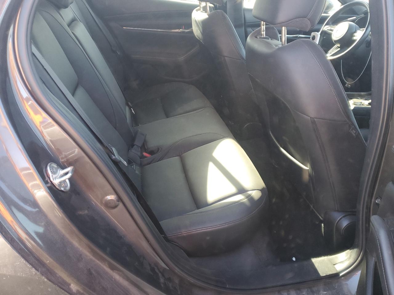 2020 Mazda 3 Preferred VIN: JM1BPAMMXL1167858 Lot: 89066135