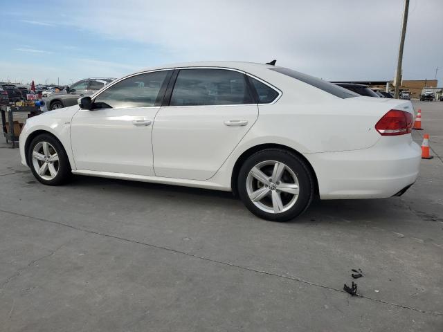  VOLKSWAGEN PASSAT 2015 White