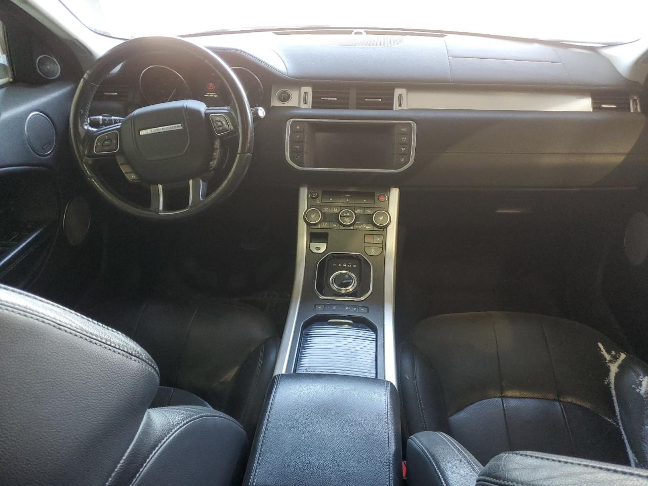 2016 Land Rover Range Rover - Image 8