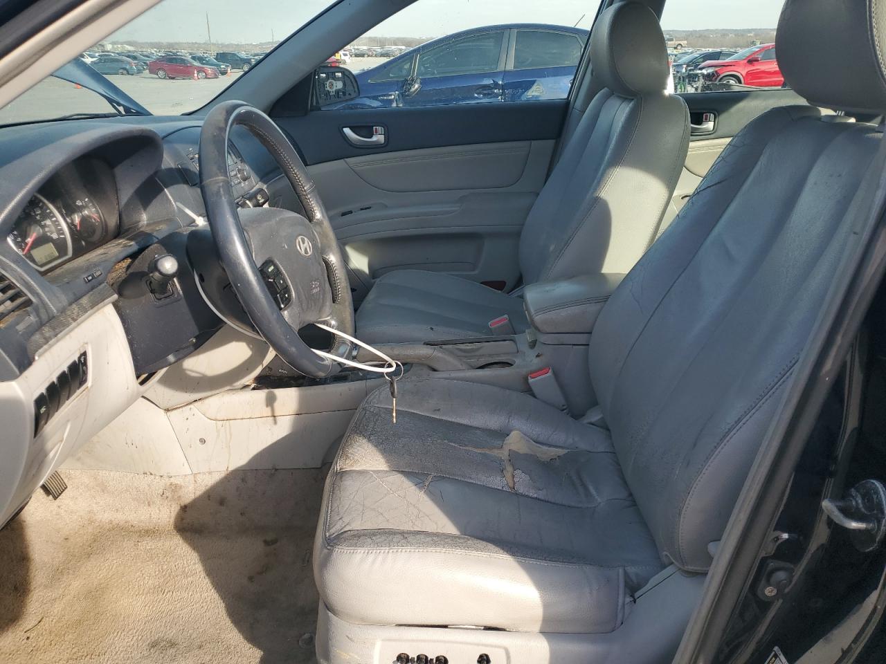 2008 Hyundai Sonata - Image 7