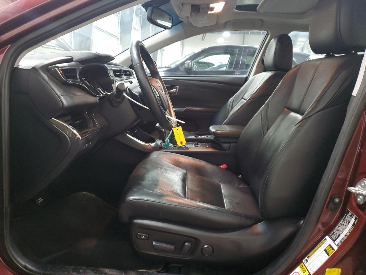 2013 Toyota Avalon - Image 7