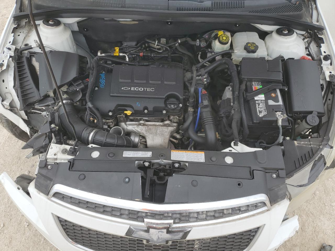 2014 Chevrolet Cruze - Image 11