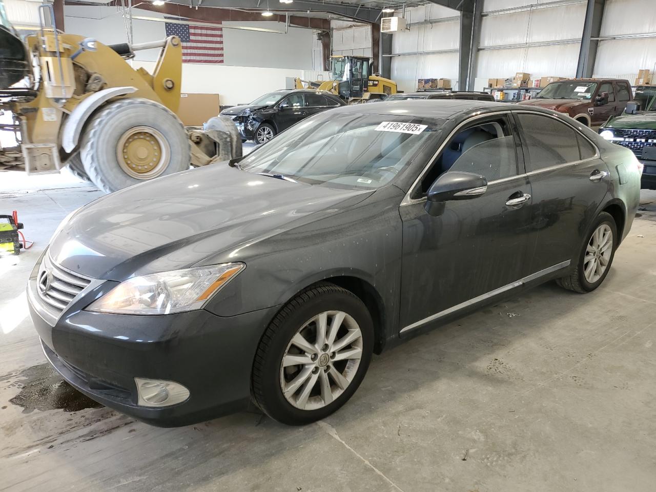 2010 Lexus ES - Image 1