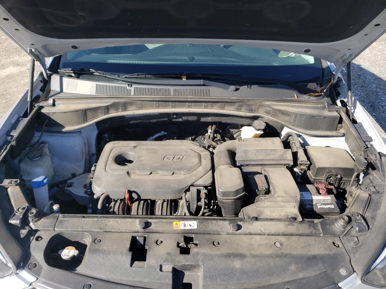 2018 Hyundai Santa Fe - Image 14