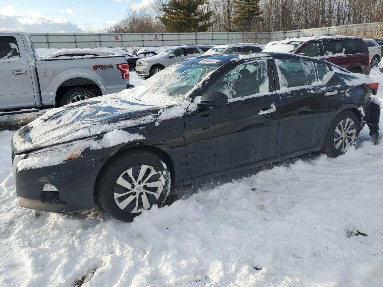 2020 Nissan Altima - Image 1