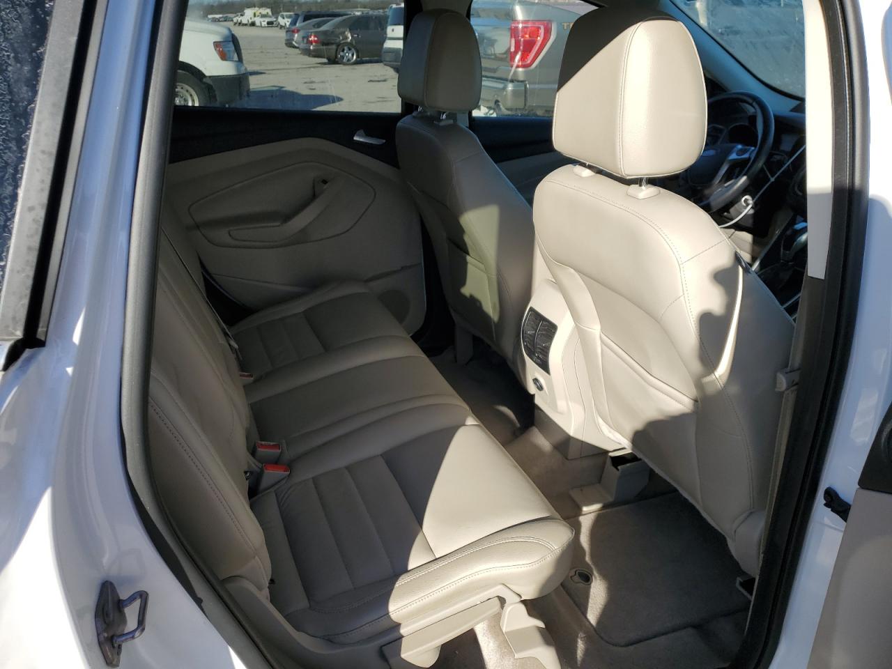 2013 Ford Escape - Image 10