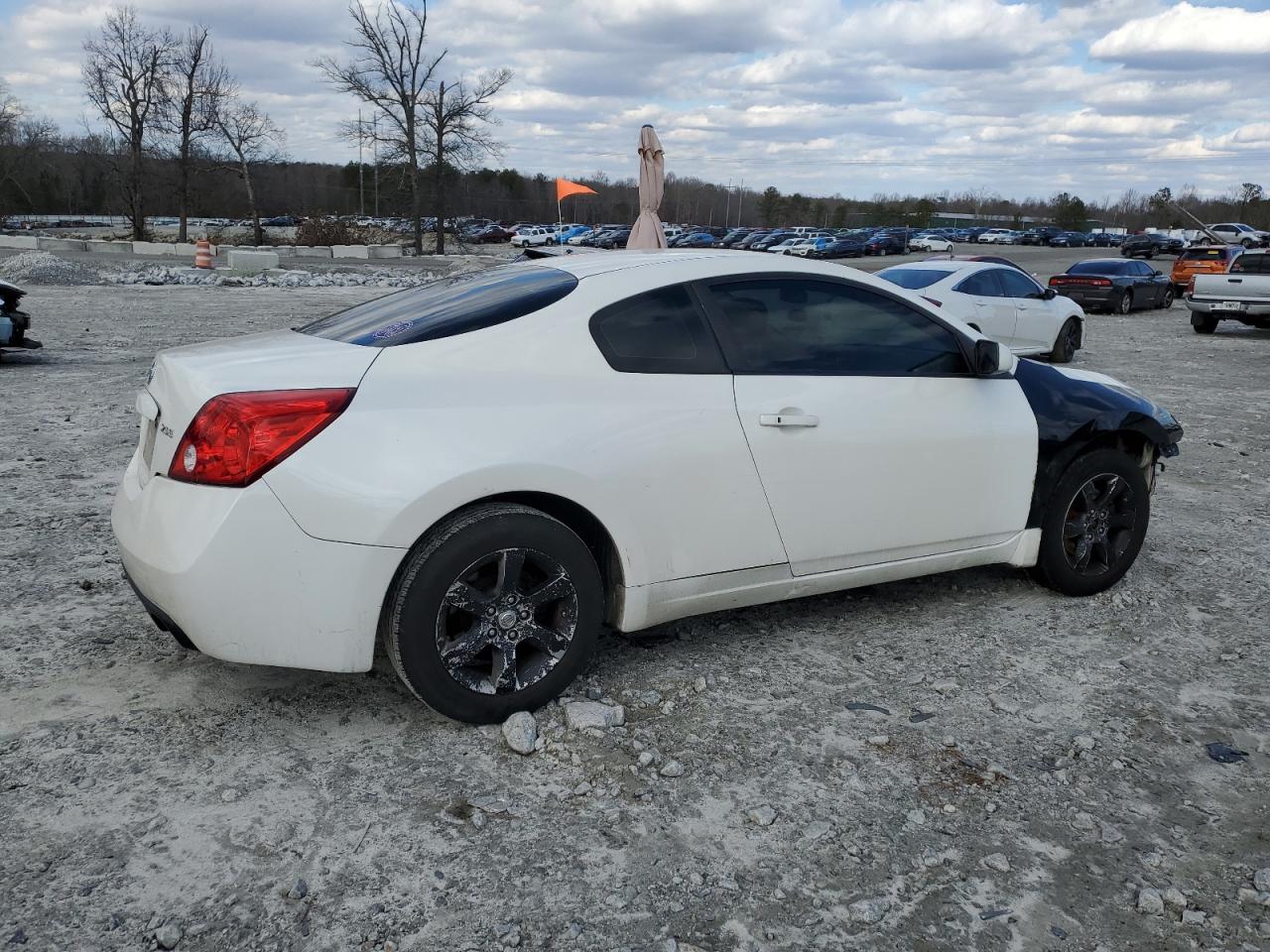 2009 Nissan Altima - Image 3