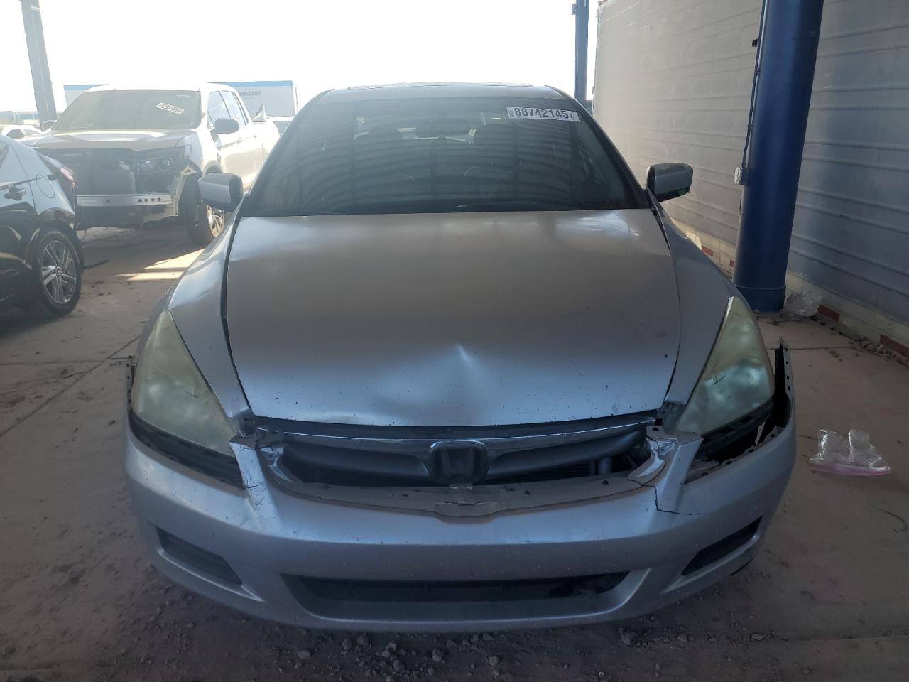 2007 Honda Accord - Image 5