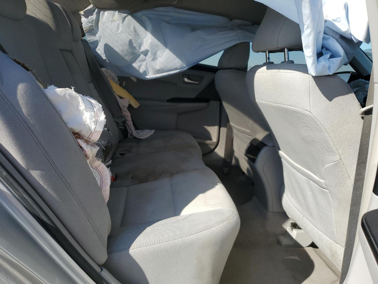 2016 Toyota Camry - Image 10