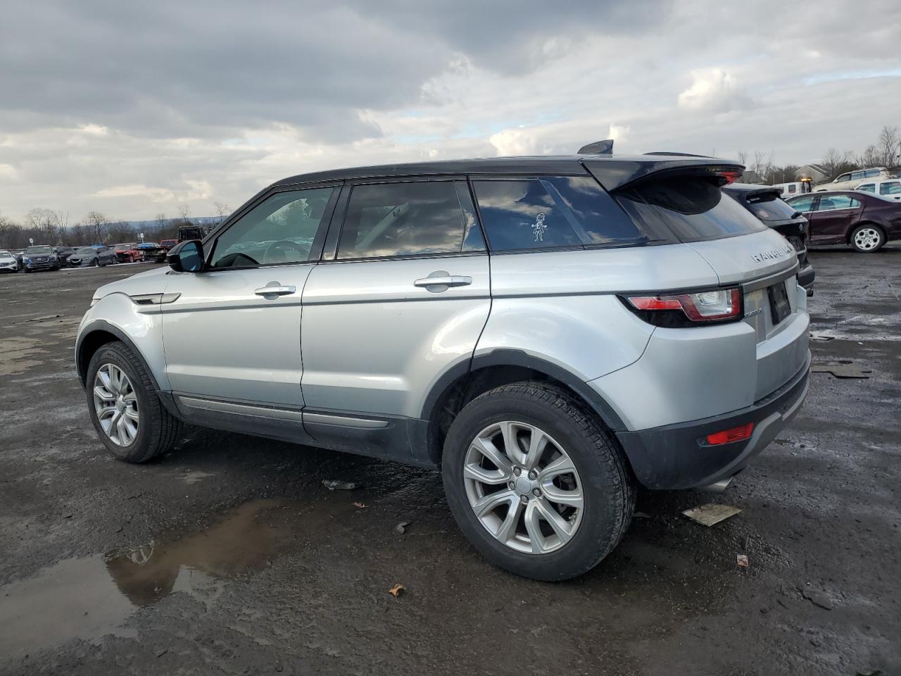2018 Land Rover Range Rover - Image 2