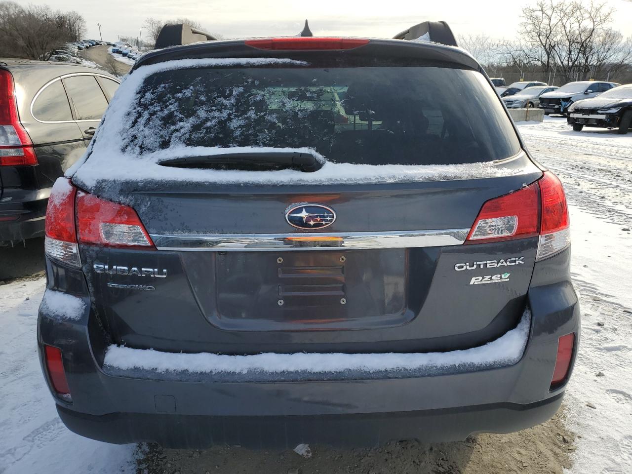 2011 Subaru Outback - Image 6