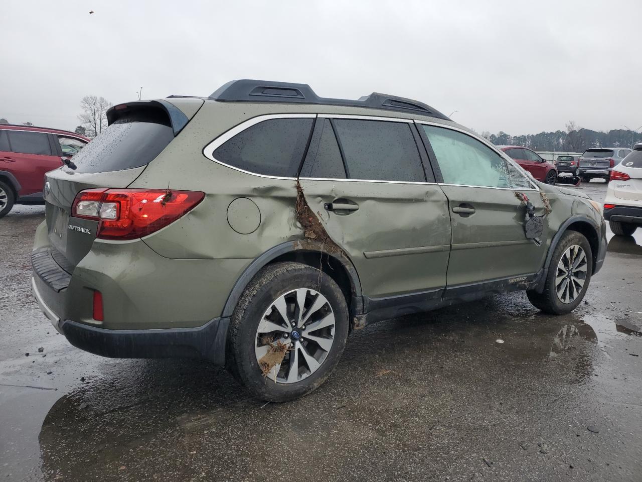 2015 Subaru Outback - Image 3