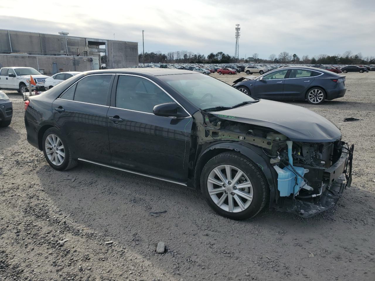 2013 Toyota Camry - Image 4