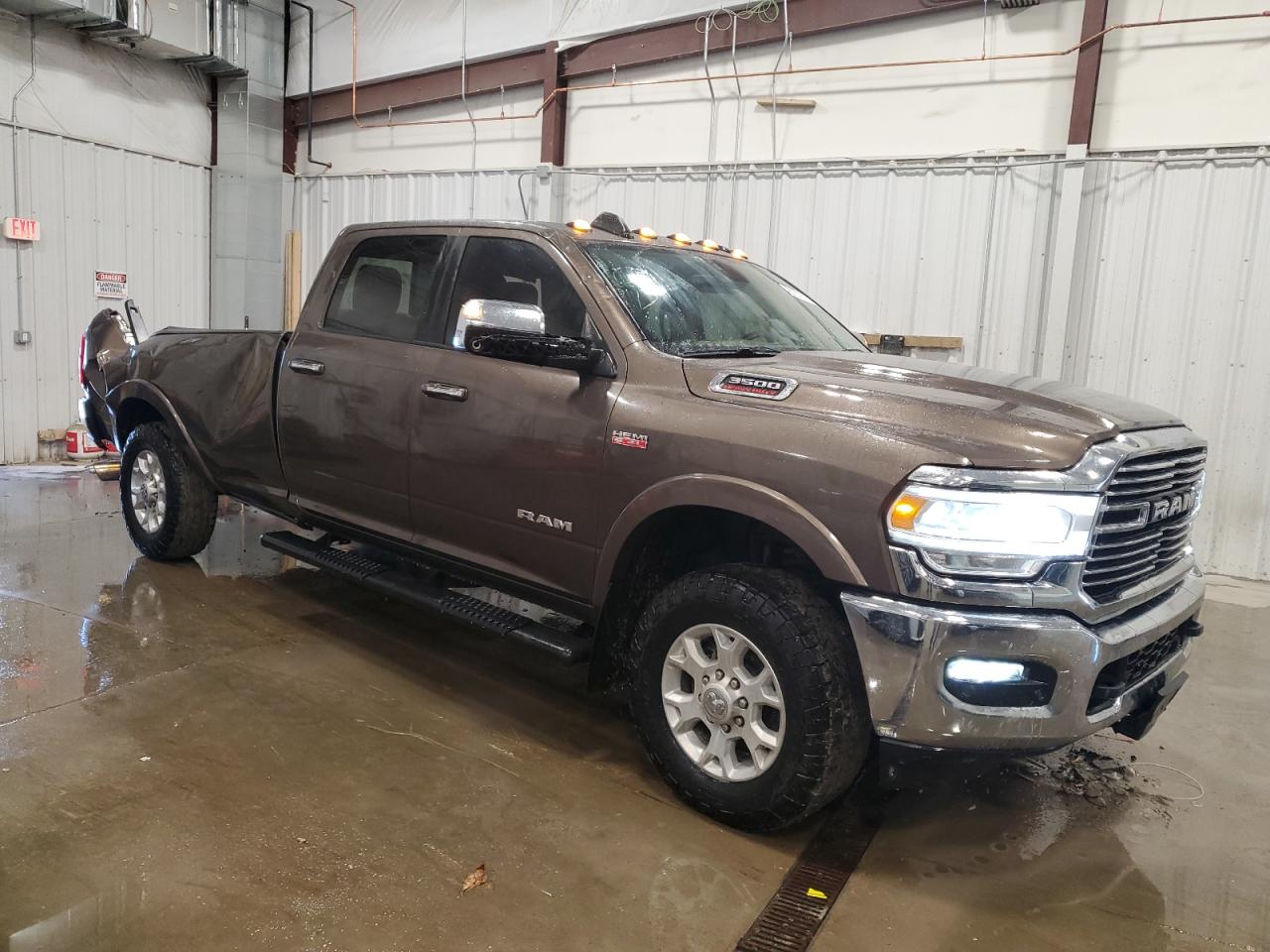 2019 RAM 3500 - Image 4
