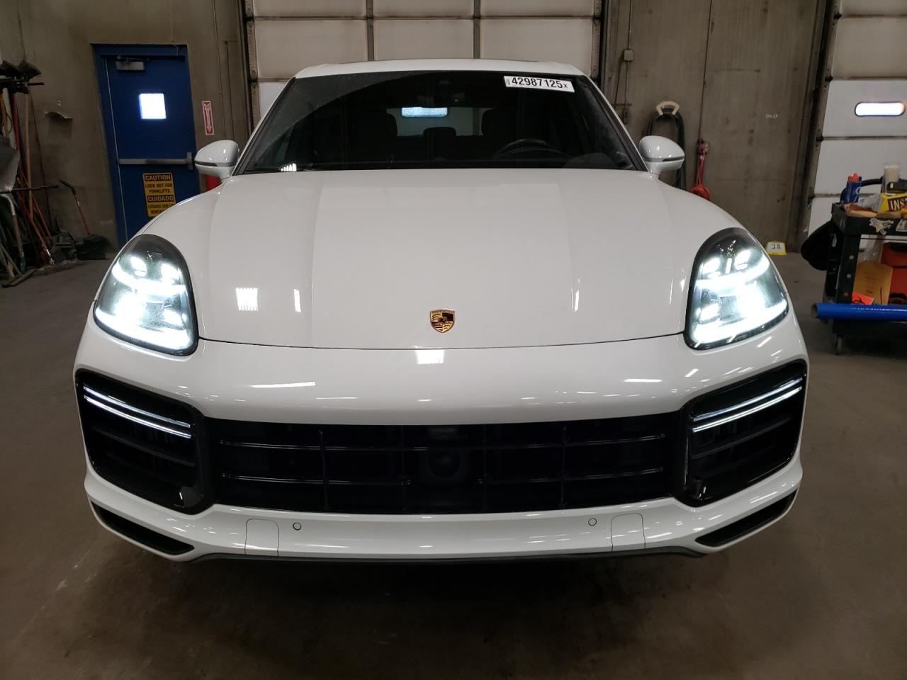 2020 Porsche Cayenne - Image 5