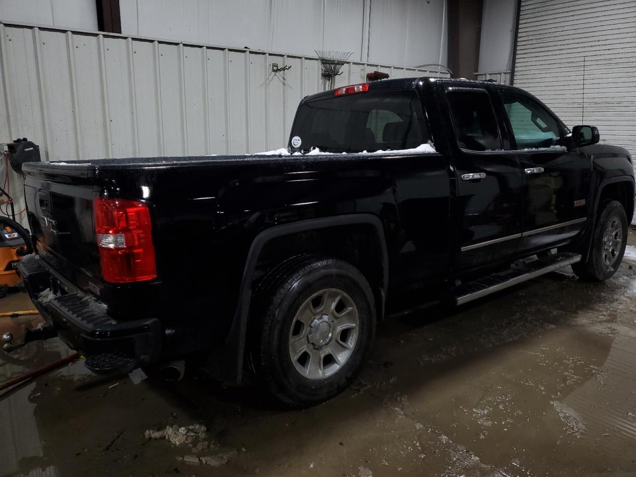 2015 GMC Sierra - Image 3