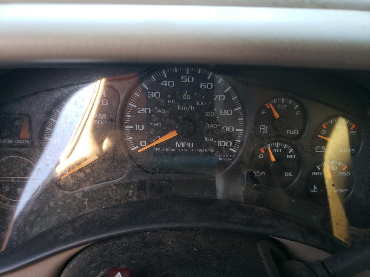 2002 Chevrolet Tahoe - Image 9
