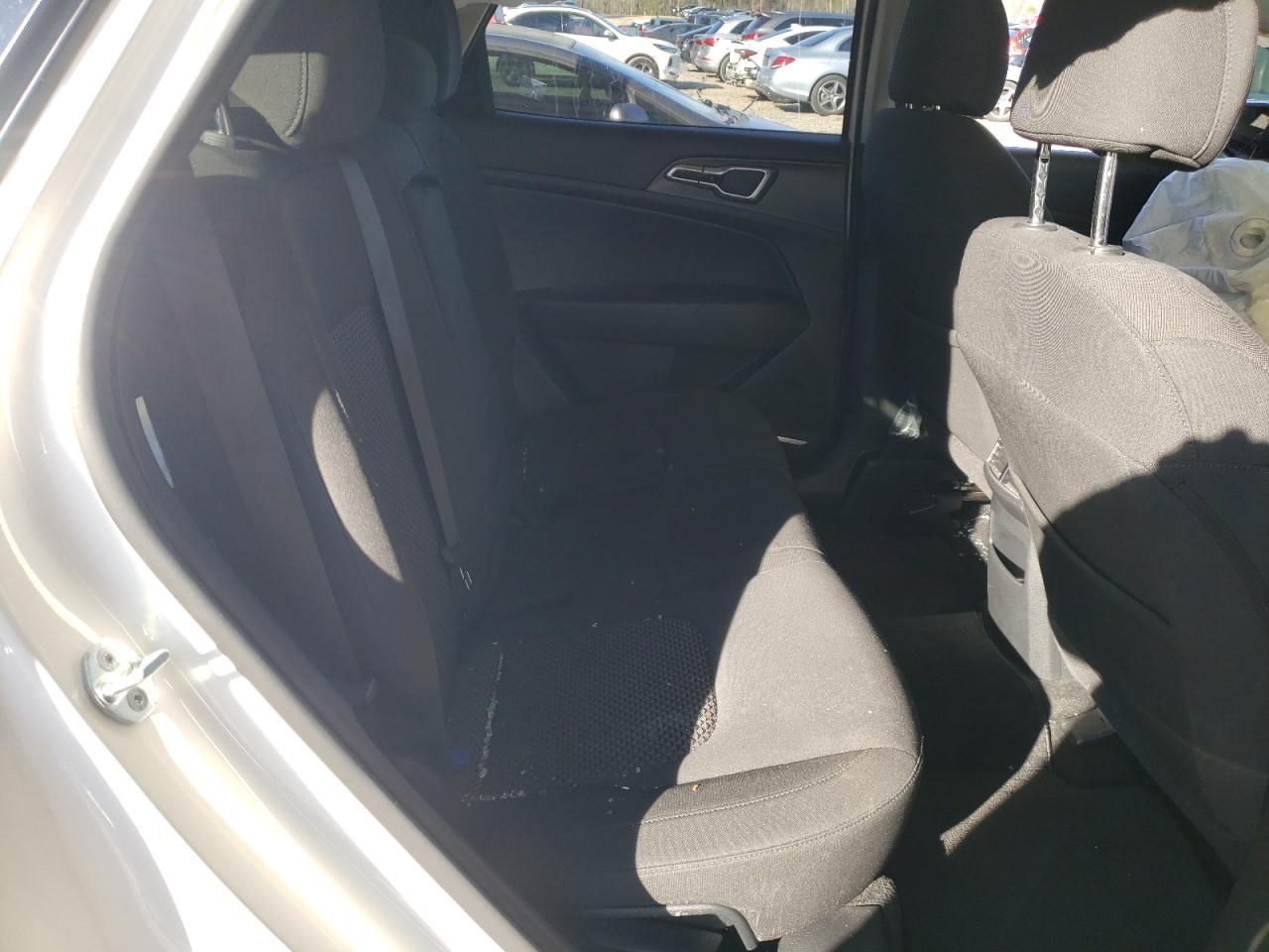 2023 Kia Sportage - Image 10