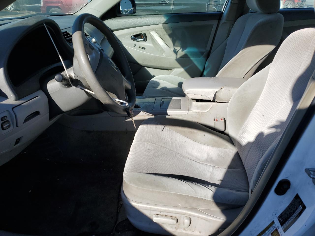 2011 Toyota Camry - Image 7