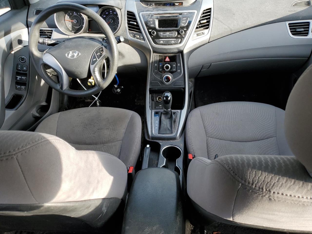 2016 Hyundai Elantra - Image 8