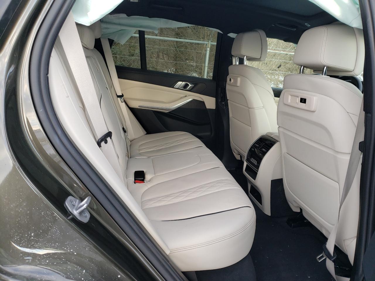 2022 BMW X5 - Image 11